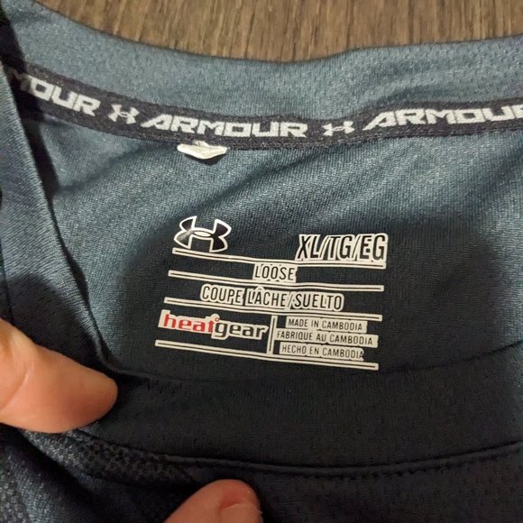 Under Armour Athletic Tank Top - Picture 2 of 2